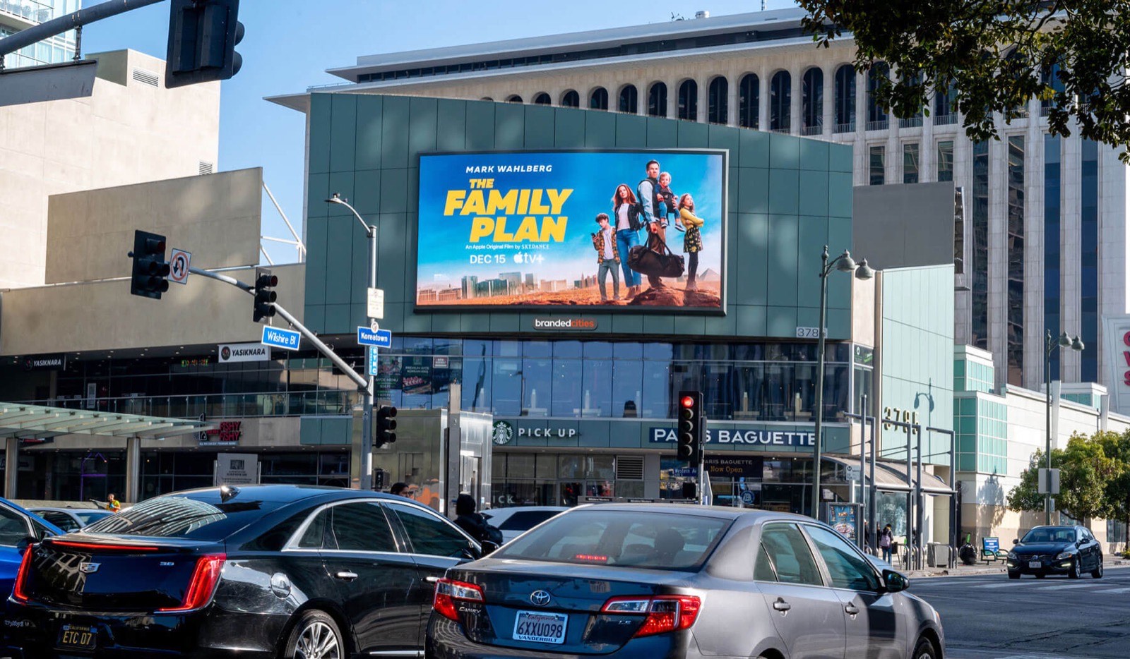 City billboard showing a Dropsignal ad